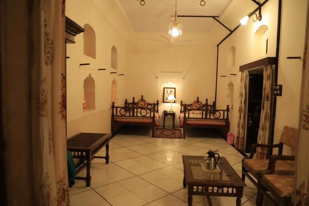 Mahal Khas Palace Bharatpur Exterior photo